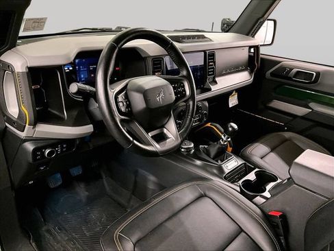 Used 2023 Ford Bronco Badlands AWD/4WD image 12