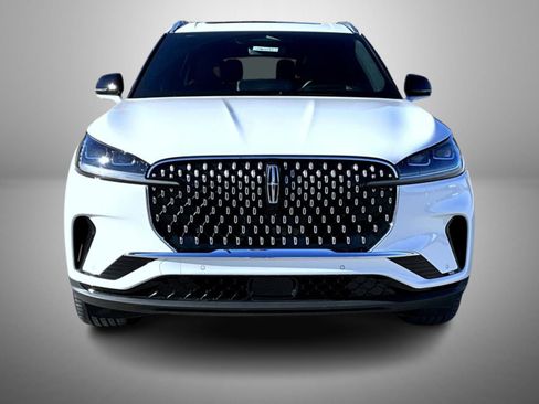 New 2026 Lincoln Aviator Reserve image 2
