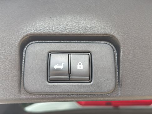 Certified 2023 Nissan Rogue SL w/ SL Premium Package FWD image 16