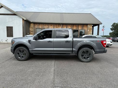 Used 2023 Ford F150 XL w/ STX Appearance Package RWD image 2