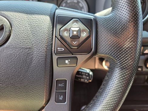 Used 2021 Toyota Tacoma TRD Sport RWD image 32