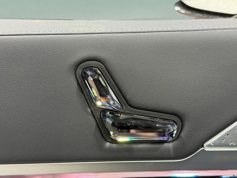 New 2026 BMW 760i xDrive w/ Executive Package image 23