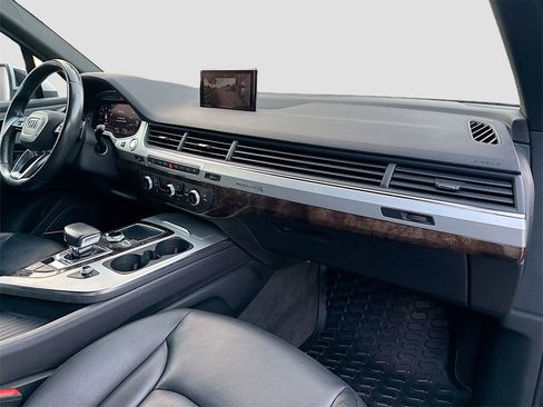 Used 2019 Audi Q7 2.0T Premium Plus w/ Premium Plus Package image 34