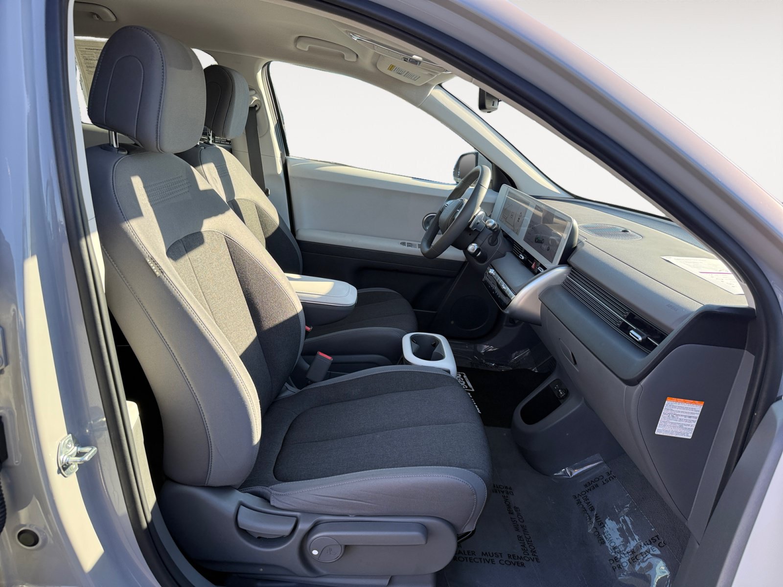 Used 2024 Hyundai Ioniq 5 SEL RWD image 19