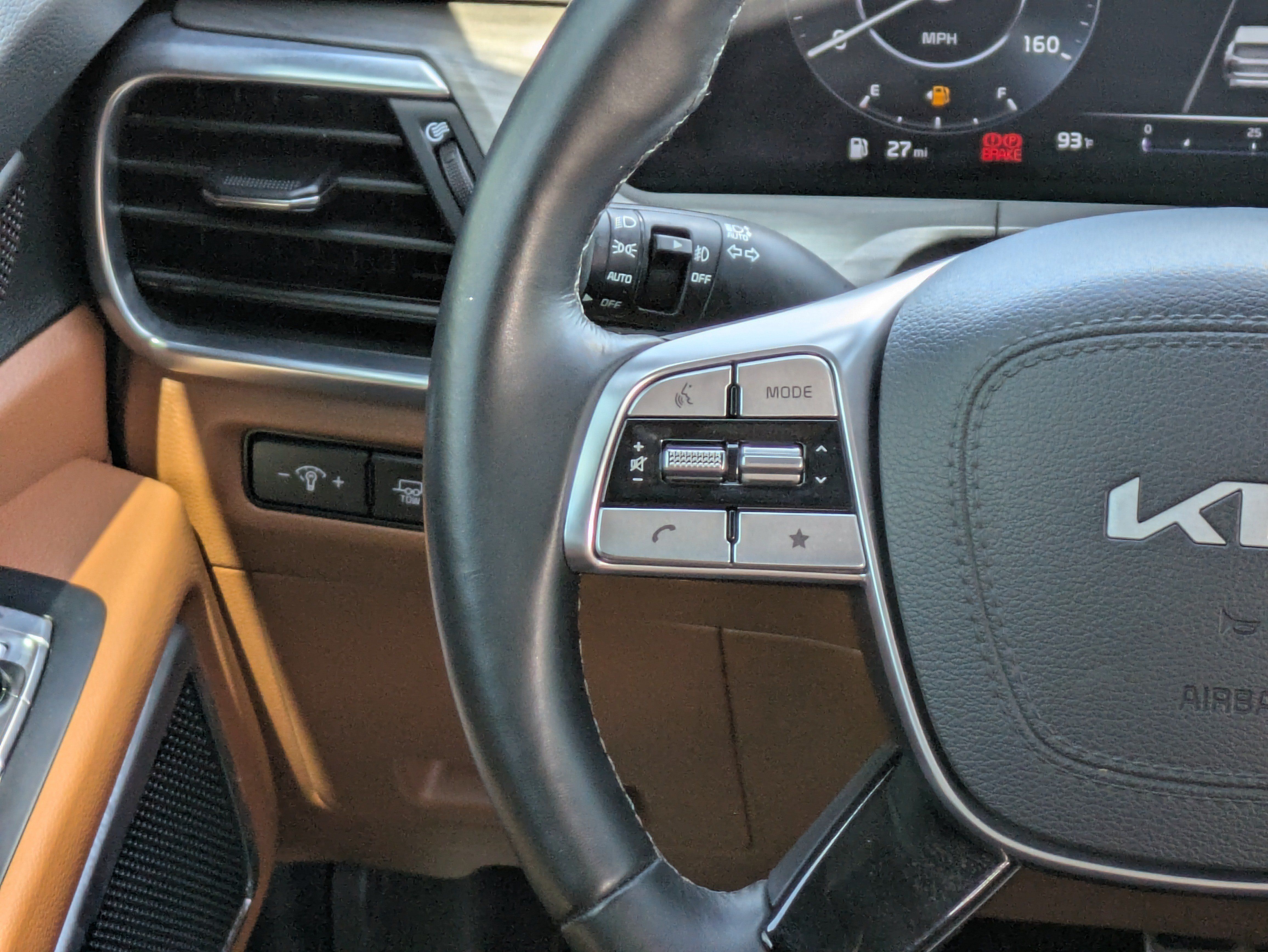 Certified 2025 Kia Telluride SX X-Line AWD/4WD image 24