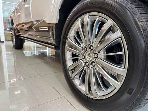 Certified 2024 Ford F150 King Ranch image 9