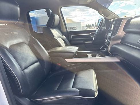 Used 2020 RAM 1500 Laramie image 23