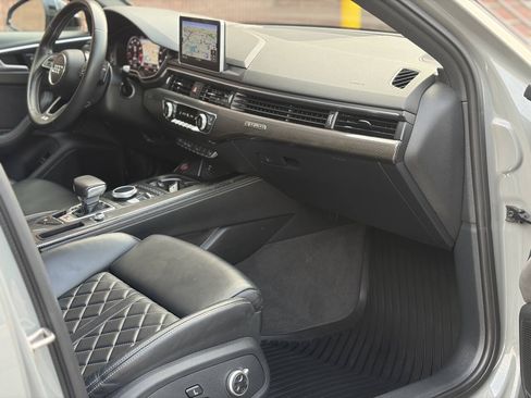 Used 2019 Audi S4 Premium Plus w/ Premium Plus Package AWD/4WD image 14