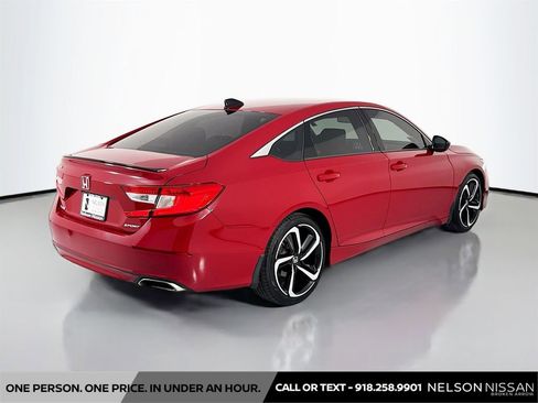 Used 2021 Honda Accord Sport image 5