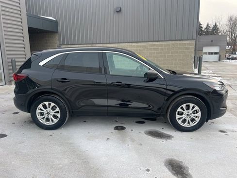 Used 2023 Ford Escape Active image 4