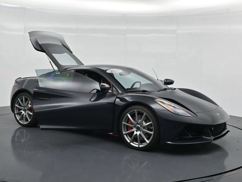 Used 2025 Lotus Emira RWD image 21