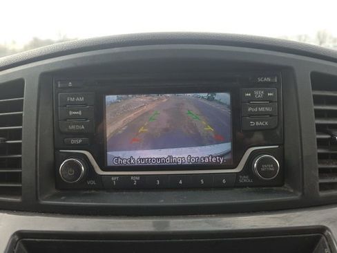 Used 2015 Nissan Quest SL image 27