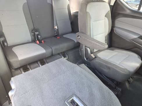 Used 2018 Chevrolet Traverse LT AWD/4WD image 5