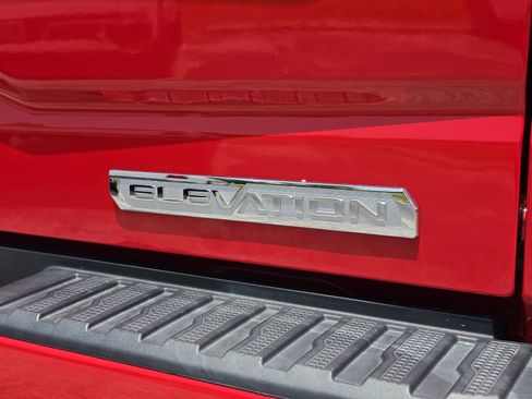Certified 2024 GMC Sierra 1500 Elevation RWD image 16