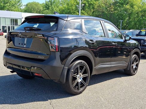 Used 2025 Nissan Kicks S AWD/4WD image 6