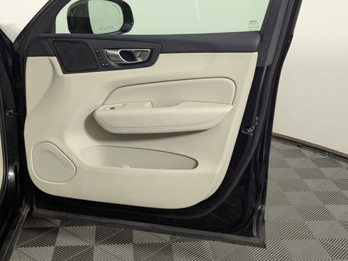 Used 2019 Volvo XC60 T5 Inscription w/ Protection Package Premier AWD/4WD image 52