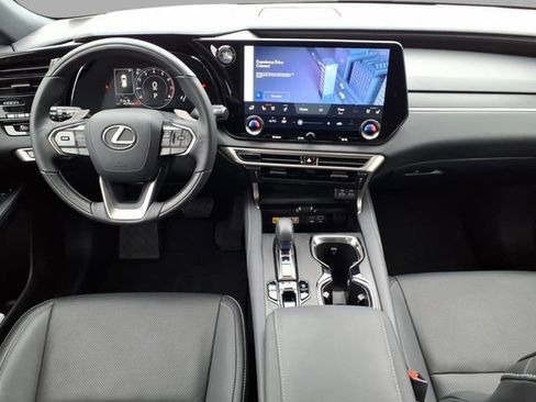 Certified 2023 Lexus RX 350 Premium w/ Accessory Package (Z1) image 5