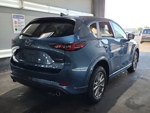 Used 2024 MAZDA CX-5 AWD 2.5 S w/ Preferred Package image 3