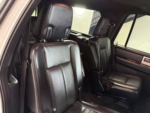 Used 2016 Ford Expedition EL Limited w/ Equipment Group 301A AWD/4WD image 23