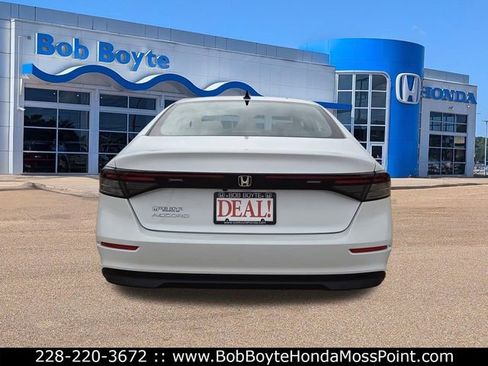 New 2026 Honda Accord SE image 6