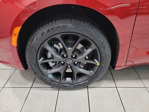 New 2026 Chrysler Pacifica Select w/ S Appearance Package image 22