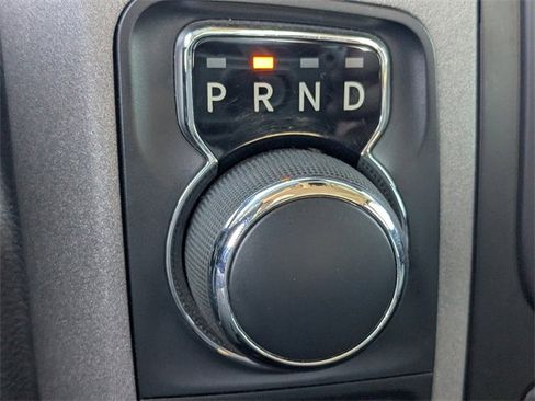 Used 2018 RAM 1500 Express image 24