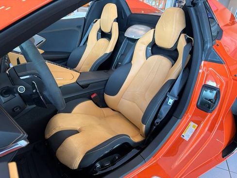 Used 2025 Chevrolet Corvette Z06 RWD image 18