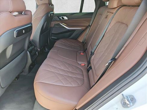 Certified 2024 BMW X5 sDrive40i w/ Premium Package RWD image 19