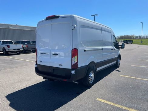 New 2026 Ford Transit 250 148 Medium Roof Extended AWD image 5
