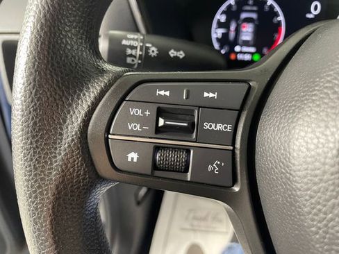 Used 2024 Honda CR-V LX image 12