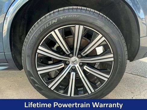 Certified 2024 Volvo XC90 B5 Core w/ Protection Package Premier AWD/4WD image 9