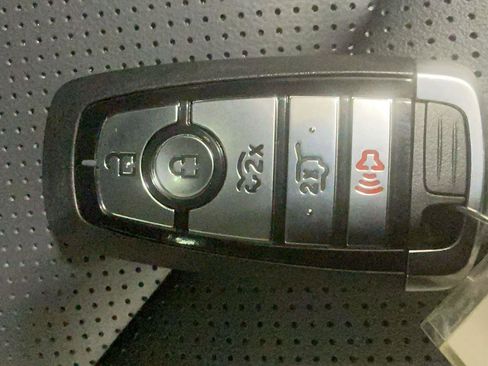 New 2025 Ford Mustang Mach-E Premium image 23