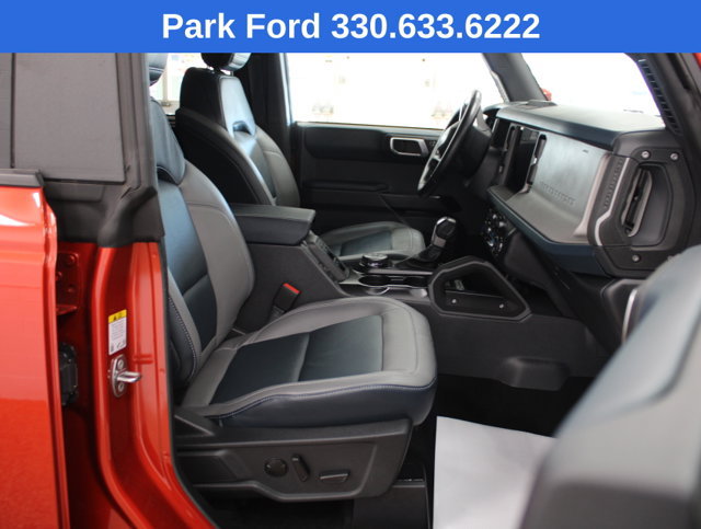 Used 2024 Ford Bronco Outer Banks AWD/4WD image 23