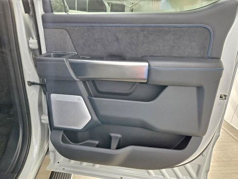 Used 2025 Ford F450 Platinum AWD/4WD image 48