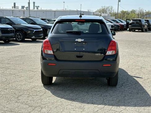 Used 2016 Chevrolet Trax LS FWD image 4