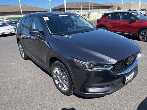 Used 2019 MAZDA CX-5 Grand Touring image 3