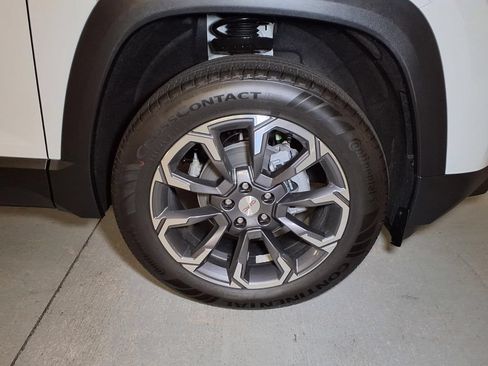 New 2027 GMC Terrain Elevation w/ Elevation Premium Package FWD image 5