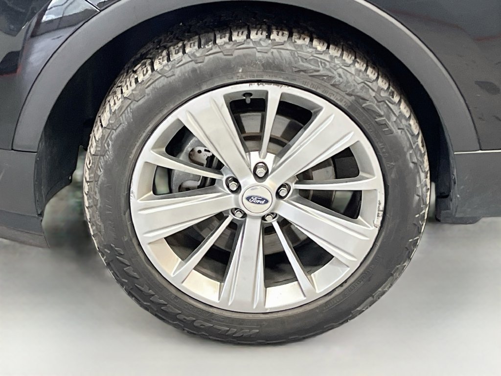 Used 2018 Ford Explorer Limited AWD/4WD image 33