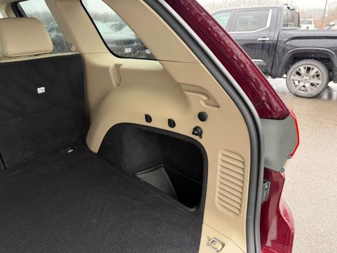 Used 2018 Jeep Grand Cherokee Limited image 20