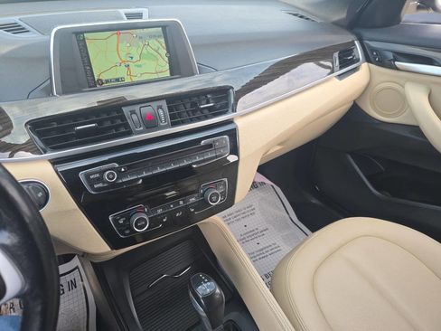Used 2017 BMW X1 sDrive28i image 34