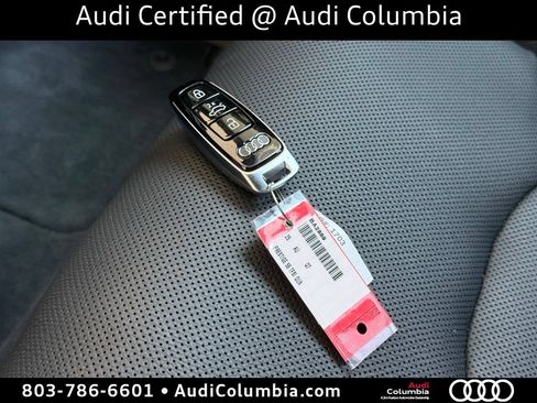 Certified 2025 Audi Q7 3.0T Prestige AWD/4WD image 39