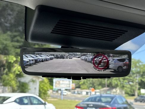 Used 2024 Nissan Armada Platinum w/ Captain's Chairs Package image 30