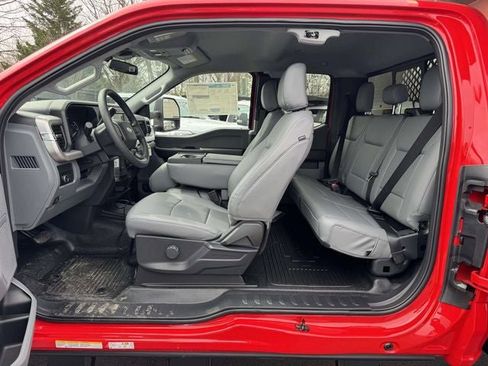New 2026 Ford F550 4x4 Supercab Super Duty image 13
