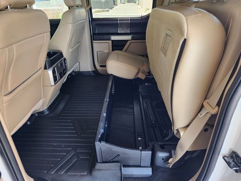 Used 2018 Ford F250 Lariat w/ Lariat Value Package AWD/4WD image 99