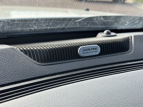 Used 2017 RAM 1500 Laramie w/ Convenience Group AWD/4WD image 13