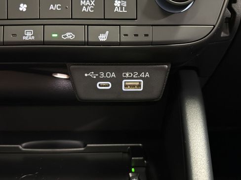 New 2026 Subaru Outback Limited image 30