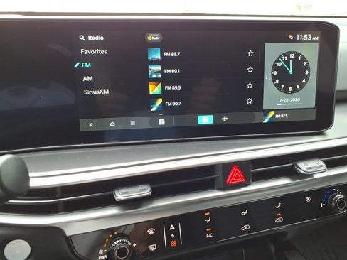 New 2026 Kia Sorento LX FWD image 18