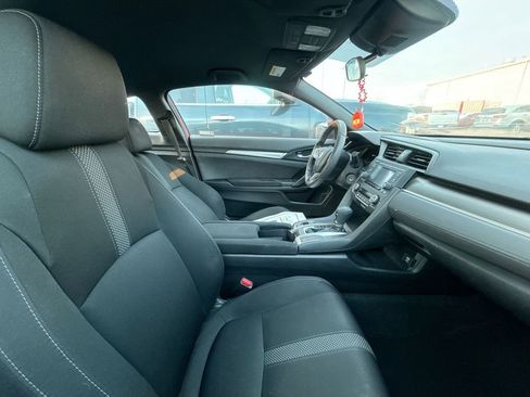 Used 2019 Honda Civic LX image 9