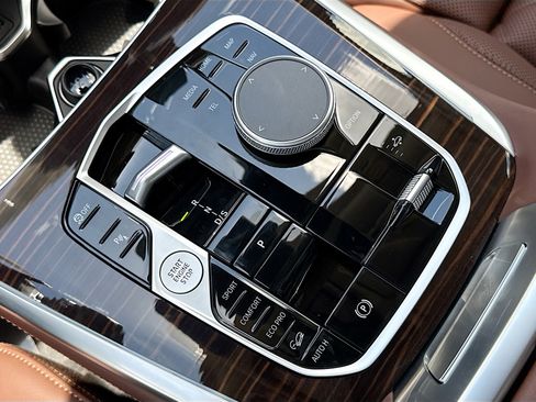 New 2027 BMW X7 xDrive40i AWD/4WD image 29