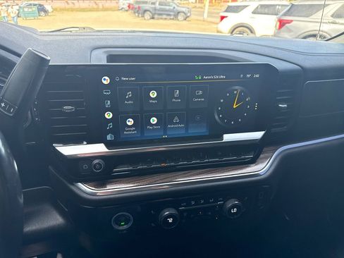 Used 2022 Chevrolet Silverado 1500 LT w/ Protection Package AWD/4WD image 10